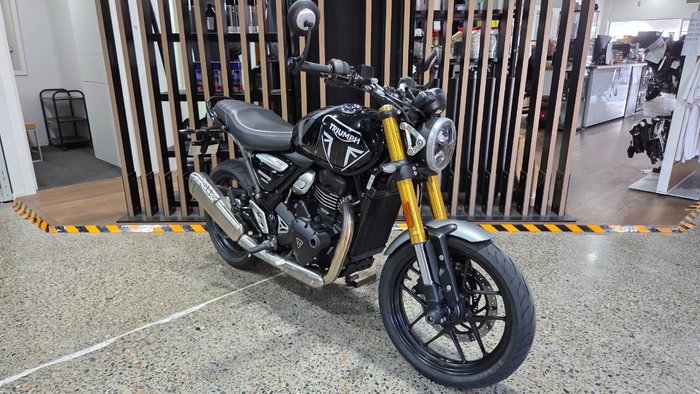 2025 Triumph SPEED 400 Black