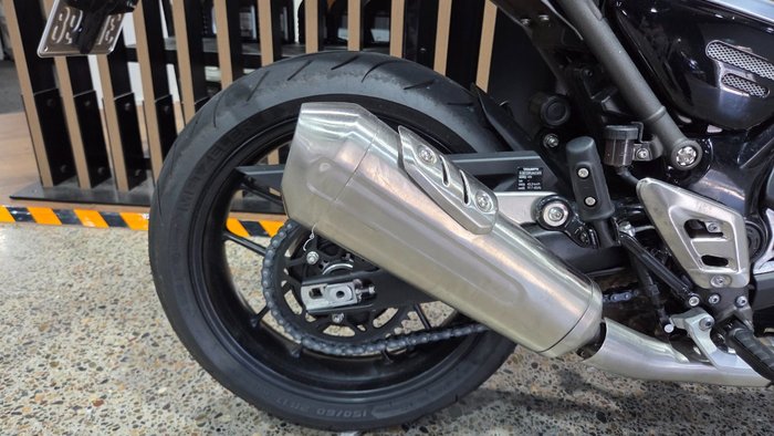 2025 Triumph SPEED 400 Black