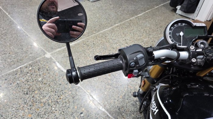 2025 Triumph SPEED 400 Black