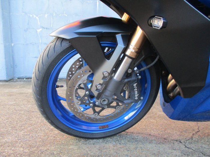 2022 Suzuki GSX-S1000 BLUE