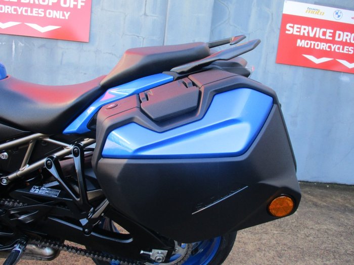 2022 Suzuki GSX-S1000 BLUE
