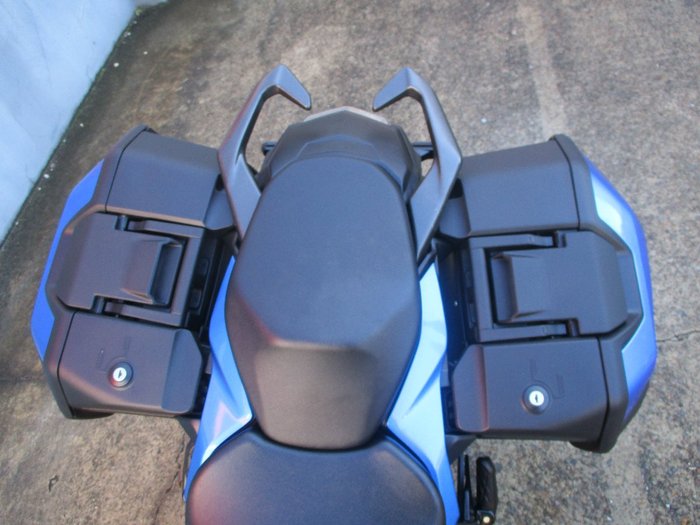 2022 Suzuki GSX-S1000 BLUE