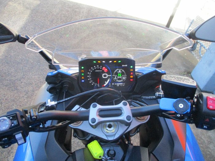 2022 Suzuki GSX-S1000 BLUE