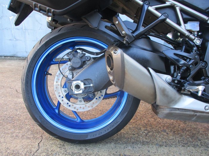 2022 Suzuki GSX-S1000 BLUE