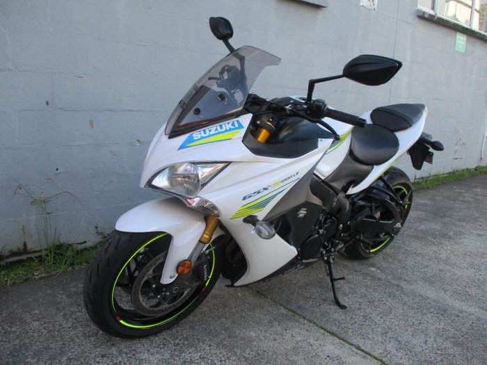 2017 Suzuki GSX-S1000F WHITE
