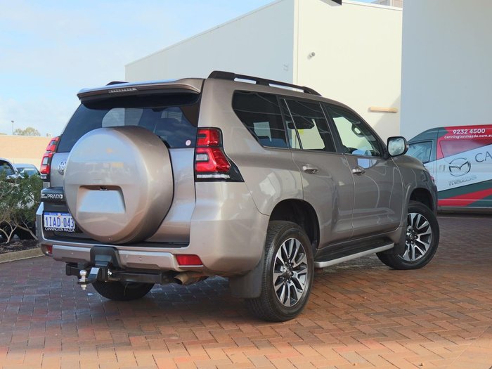 2023 Toyota Landcruiser Prado VX