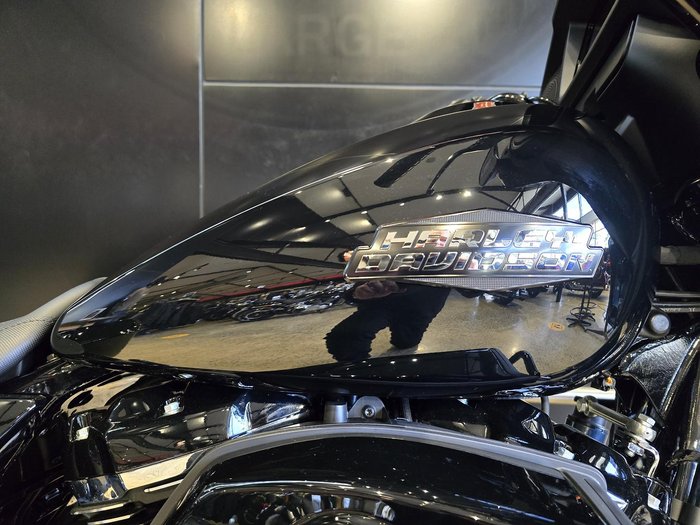 Harley-Davidson Street Glide 117 (FLHX) Touring
