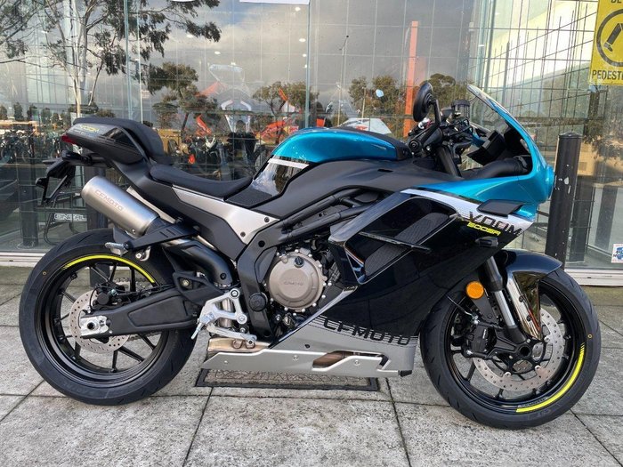 2025 CFMOTO 500 SR Voom SR Blue