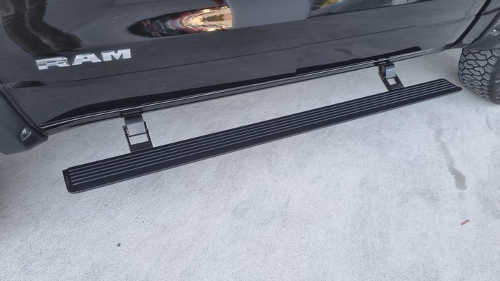 2023 RAM 1500 Laramie Sport RamBox