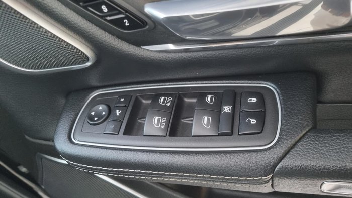 2023 RAM 1500 Laramie Sport RamBox