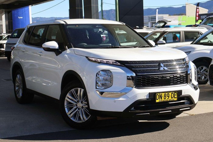 2024 Mitsubishi Outlander