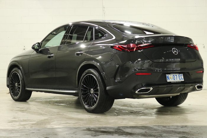 2025 Mercedes-Benz GLC-Class GLC300