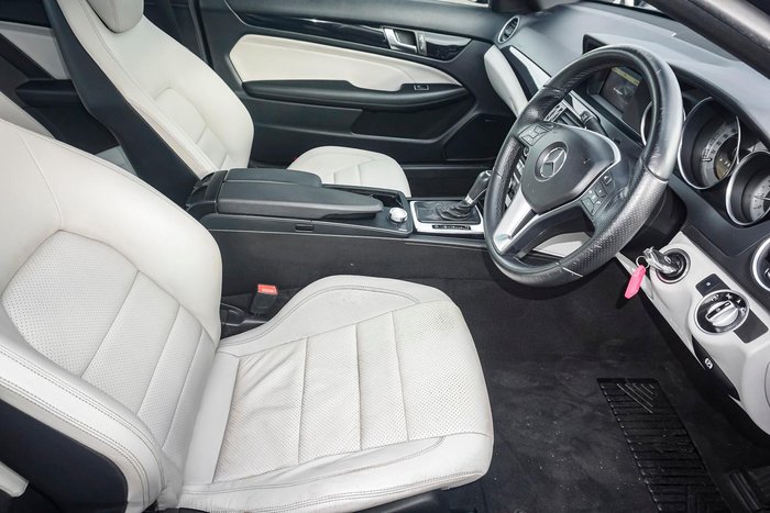 2011 Mercedes-Benz C-Class C180 BlueEFFICIENCY