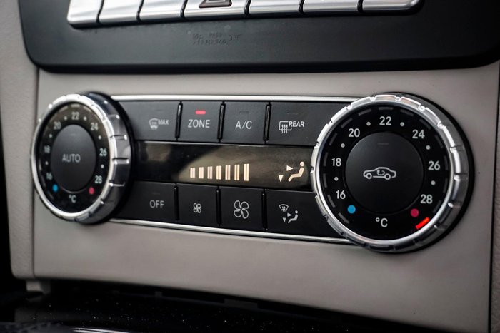2011 Mercedes-Benz C-Class C180 BlueEFFICIENCY