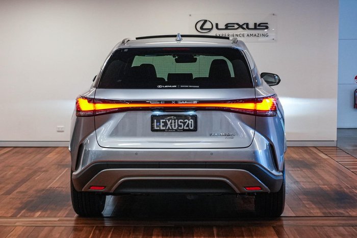2025 Lexus RX 450h+ Luxury