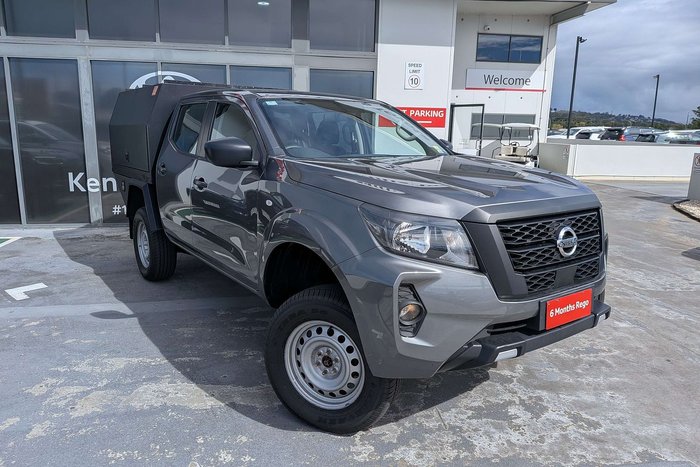 2023 Nissan Navara