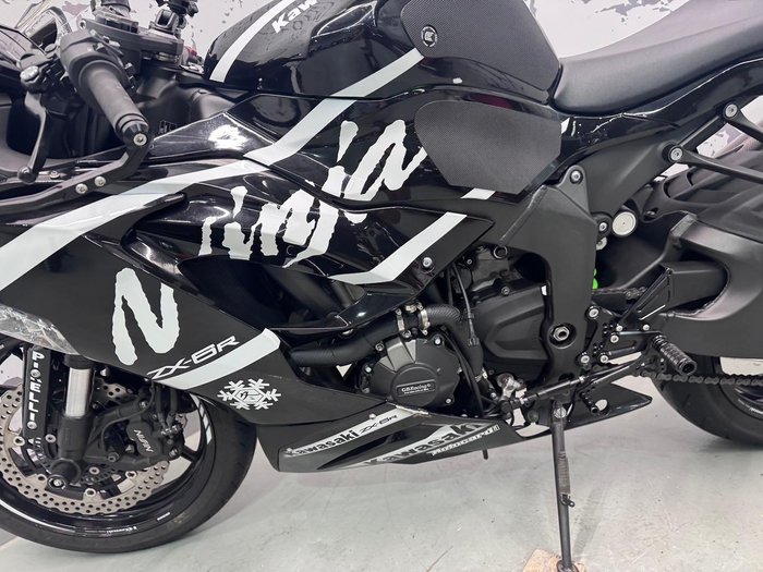 2023 Kawasaki Ninja ZX-6R ABS (636) KRT Edition Ninja Black