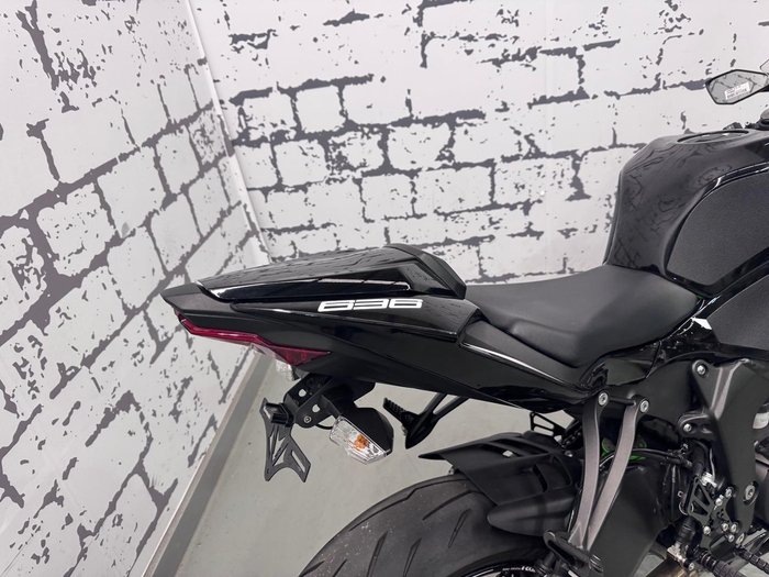 2023 Kawasaki Ninja ZX-6R ABS (636) KRT Edition Ninja Black