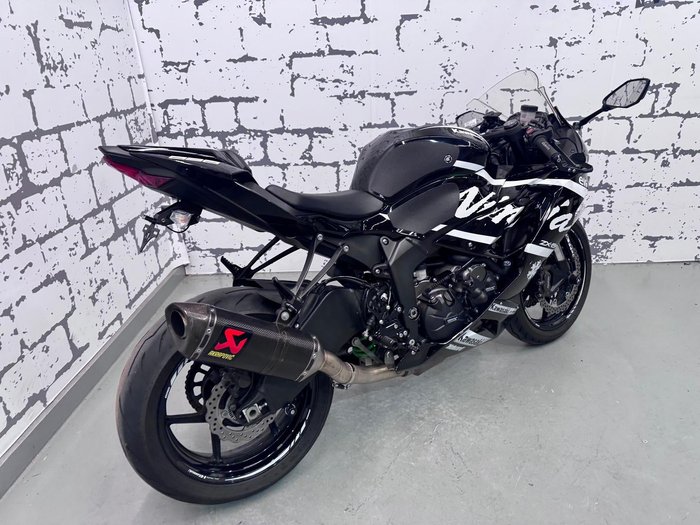 2023 Kawasaki Ninja ZX-6R ABS (636) KRT Edition Ninja Black