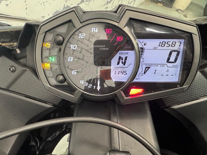 2023 Kawasaki Ninja ZX-6R ABS (636) KRT Edition Ninja Black