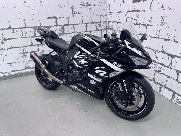 2023 Kawasaki Ninja ZX-6R ABS (636) KRT Edition Ninja Black