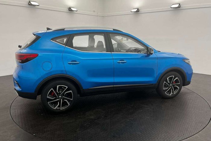 2024 MG ZST Essence
