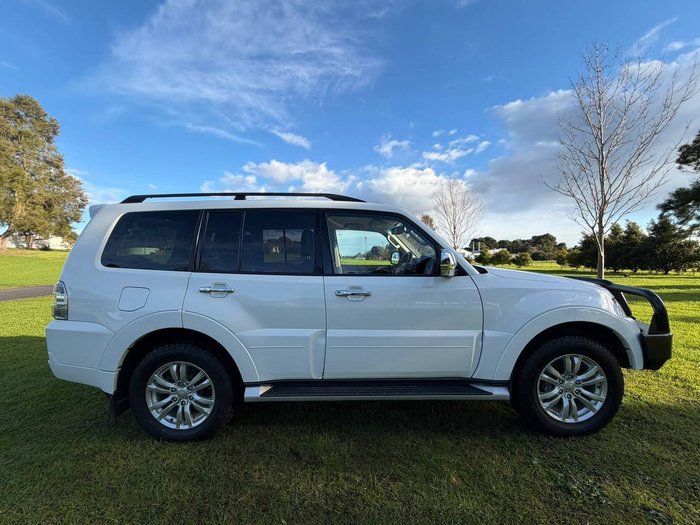 2019 Mitsubishi Pajero GLX