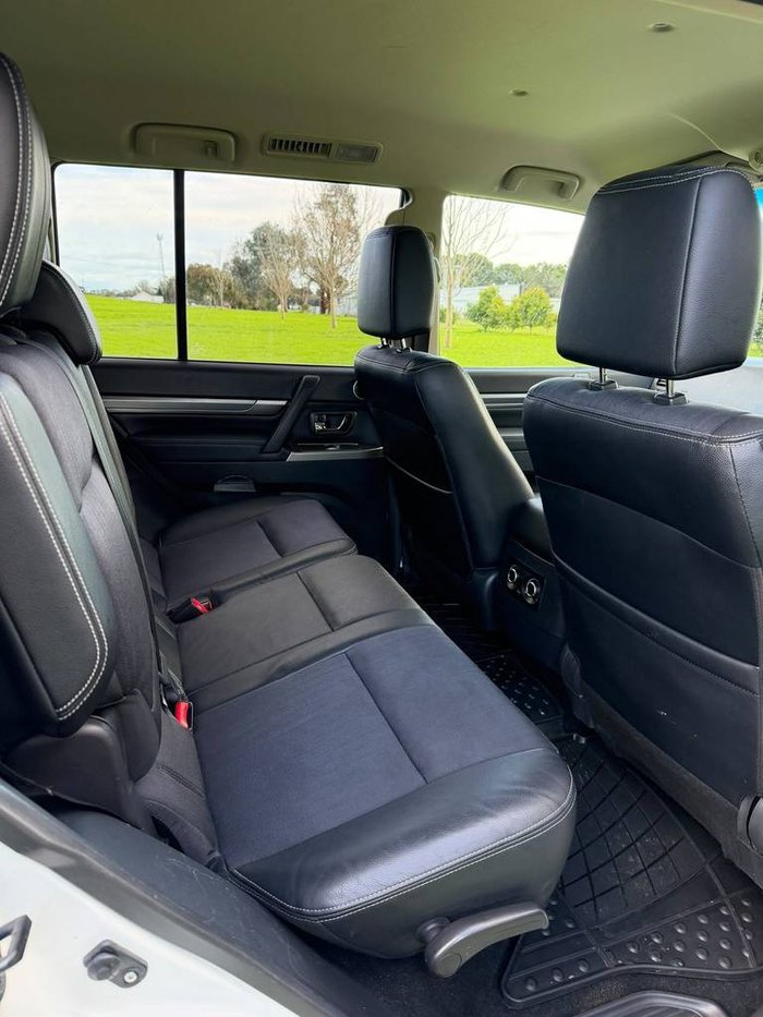 2019 Mitsubishi Pajero GLX