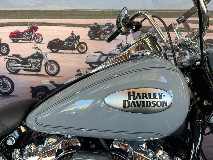 2024 Harley-Davidson Heritage Classic 114 (FLHCS)