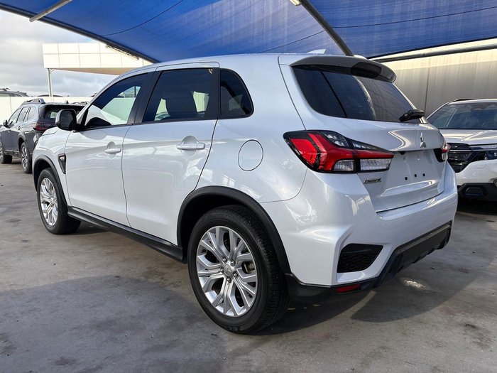2022 Mitsubishi ASX ES