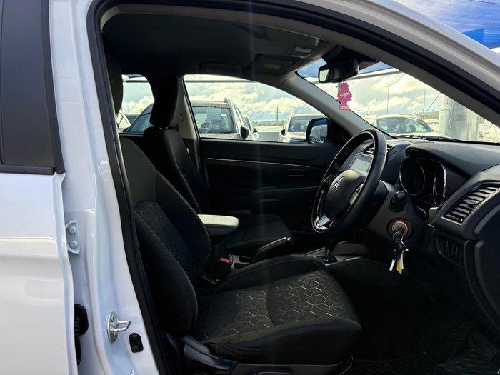 2022 Mitsubishi ASX ES