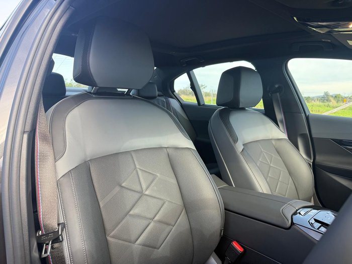 2026 BMW 5 Series 540d xDrive
