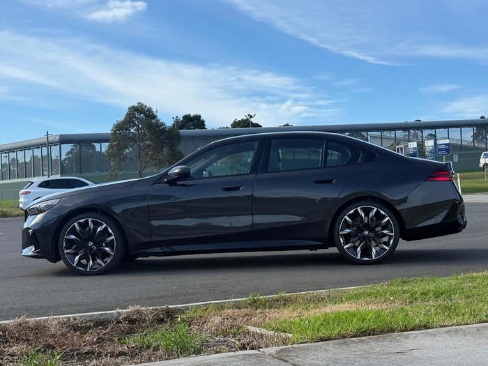2026 BMW 5 Series 540d xDrive