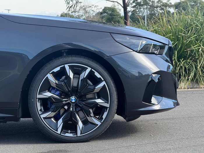 2026 BMW 5 Series 540d xDrive