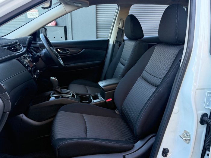 2020 Nissan X-TRAIL ST