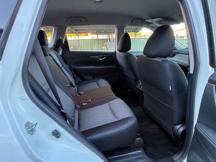 2020 Nissan X-TRAIL ST