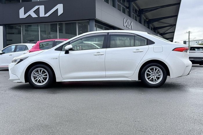 2020 Toyota Corolla Ascent Sport Hybrid