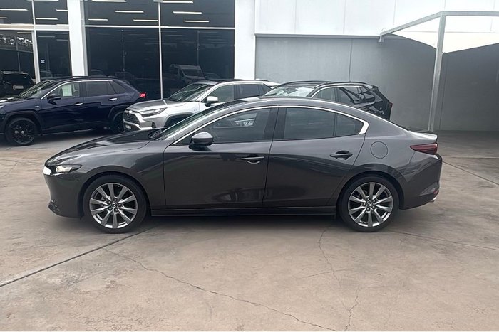 2022 Mazda 3 G20 Touring