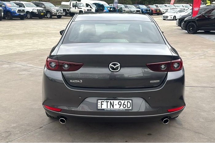 2022 Mazda 3 G20 Touring