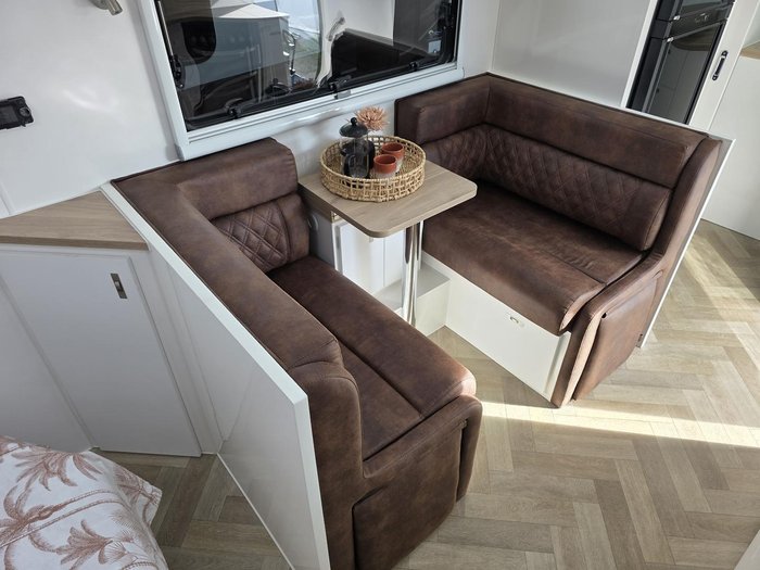 2025 Essential Caravans Cruiser V1-1