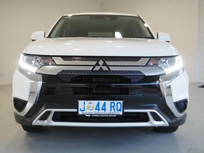 2021 Mitsubishi Outlander ES