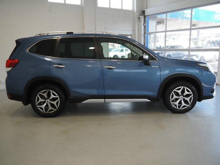 2023 Subaru Forester Hybrid L