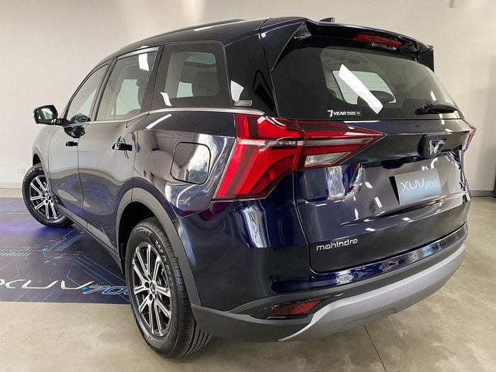 2025 Mahindra XUV700 AX7L
