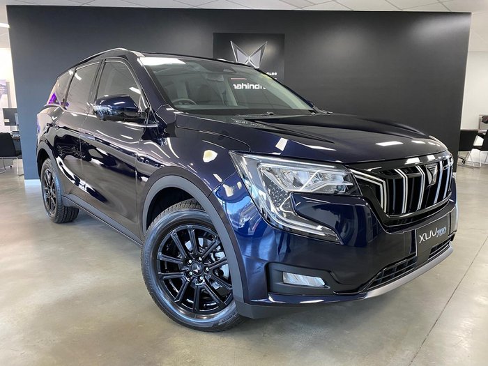 2025 Mahindra XUV700