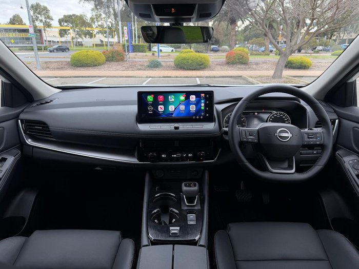 2025 Nissan X-TRAIL ST-L