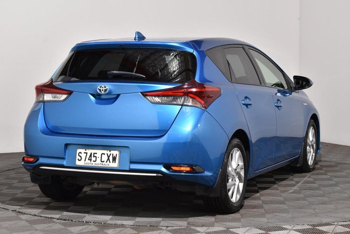 2016 Toyota Corolla Hybrid