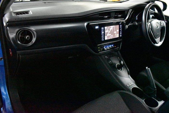 2016 Toyota Corolla Hybrid