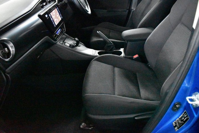 2016 Toyota Corolla Hybrid