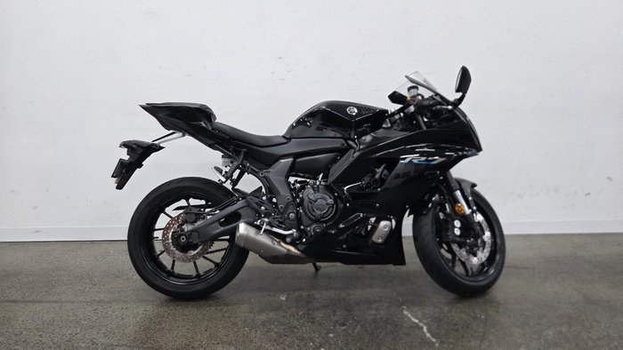 2023 Yamaha YZF-R7LA Black