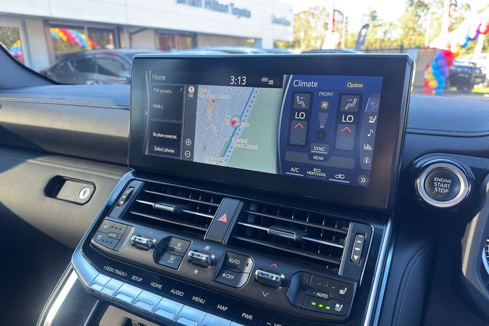 2022 Toyota Landcruiser VX